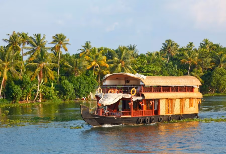 Backwaters en strand van Kerala – India