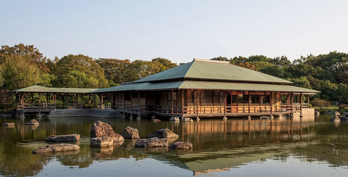 Japanese garden at Daisen Park in Sakai, October 2018 - 662 – Japan landscape