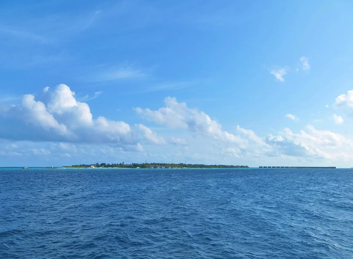 Landaa Giraavaru – Landaa Giraavaru