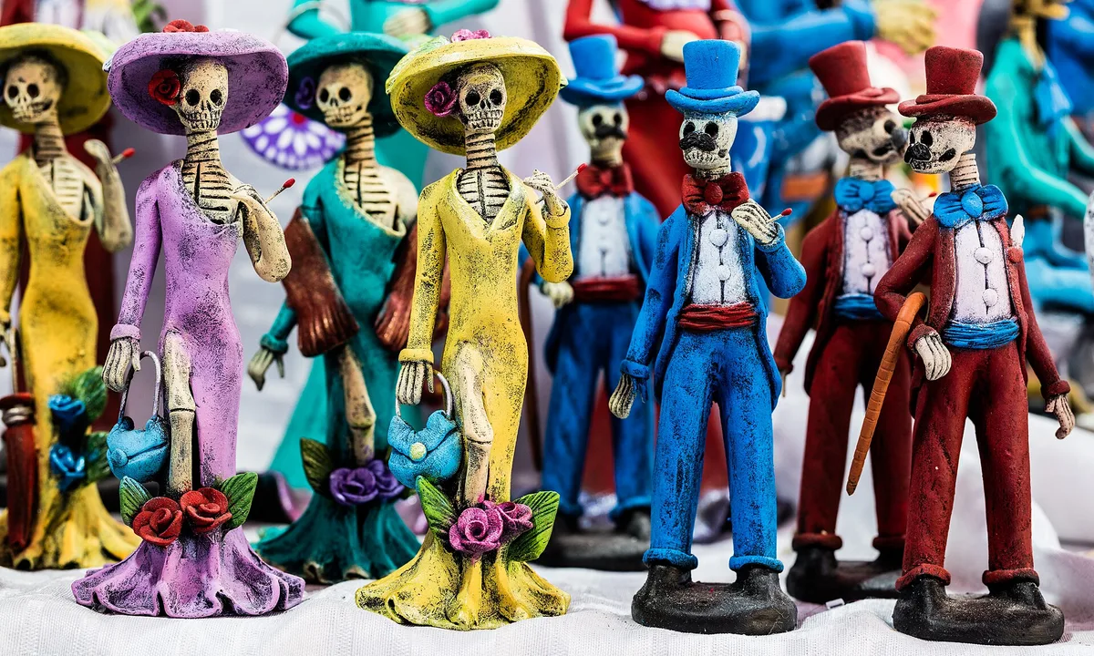 Catrinas and Catrines – Mexico