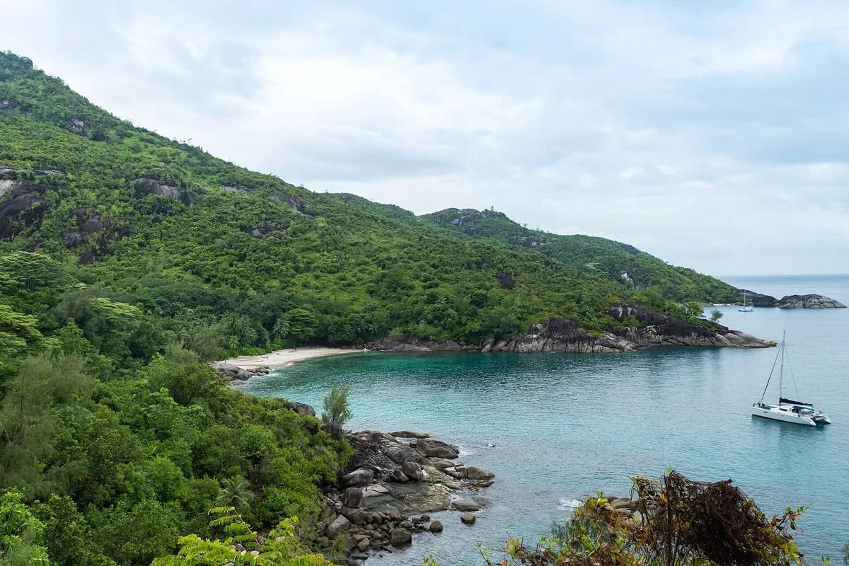 Seychellen 2017 Nikon465 (38911514554) – Seychellen landscape