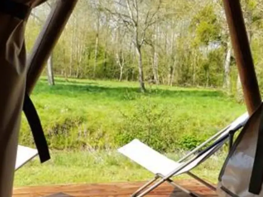 Camping Domaine De Sery – FRANKRIJK – foto 2