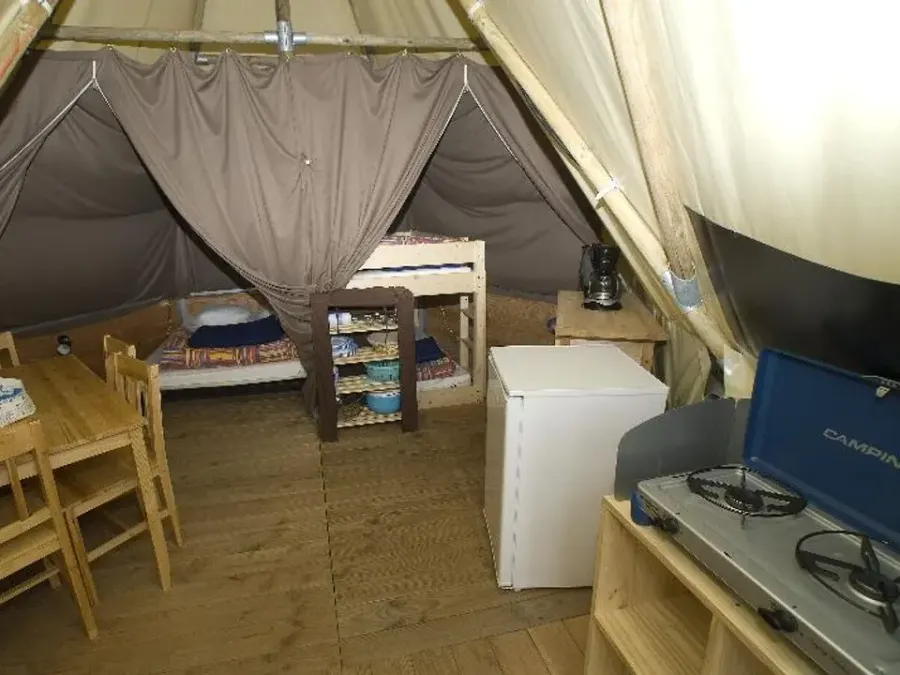 Camping du Lac de Cormoranche – FRANKRIJK – foto 6