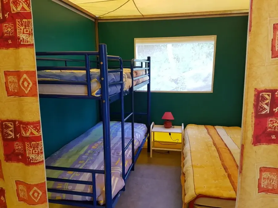 Camping La Pierre de L'Aigle – FRANKRIJK – foto 3