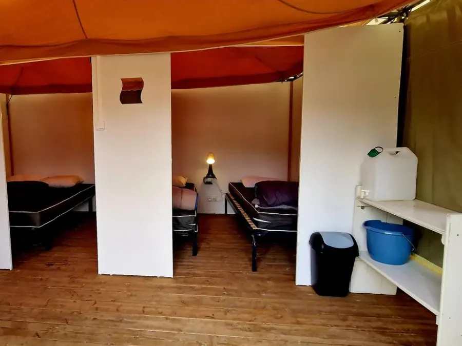 Camping Le Chêne du Lac – FRANKRIJK – foto 2