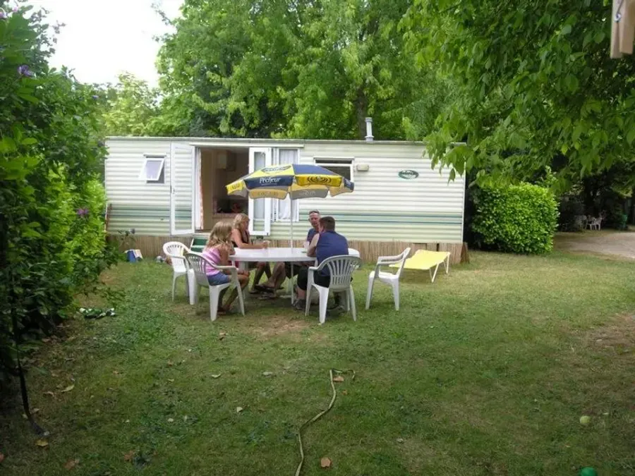 Camping Le Moulin des Donnes – FRANKRIJK – foto 4