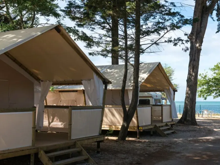 Camping Le Platin - Redoute – FRANKRIJK – foto 4