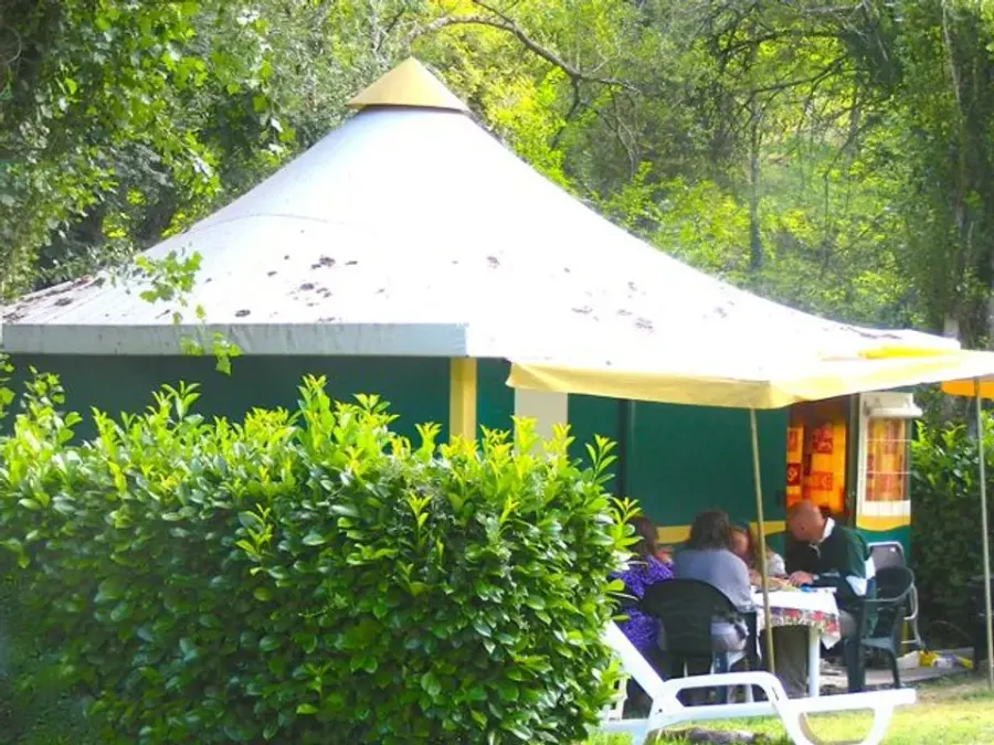 Camping Les 2 Lacs – FRANKRIJK – foto 2