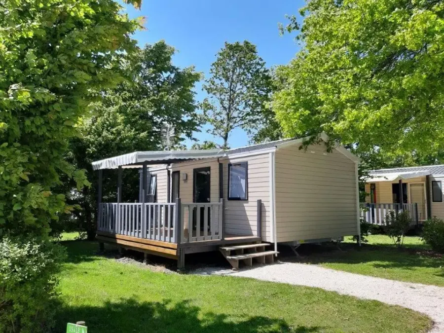 Camping Les Charmes – FRANKRIJK – foto 1