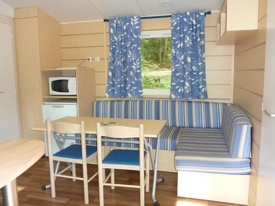Camping Les Cruses – FRANKRIJK – foto 3
