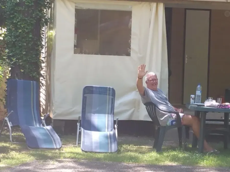 Camping Les Sources – FRANKRIJK – foto 2
