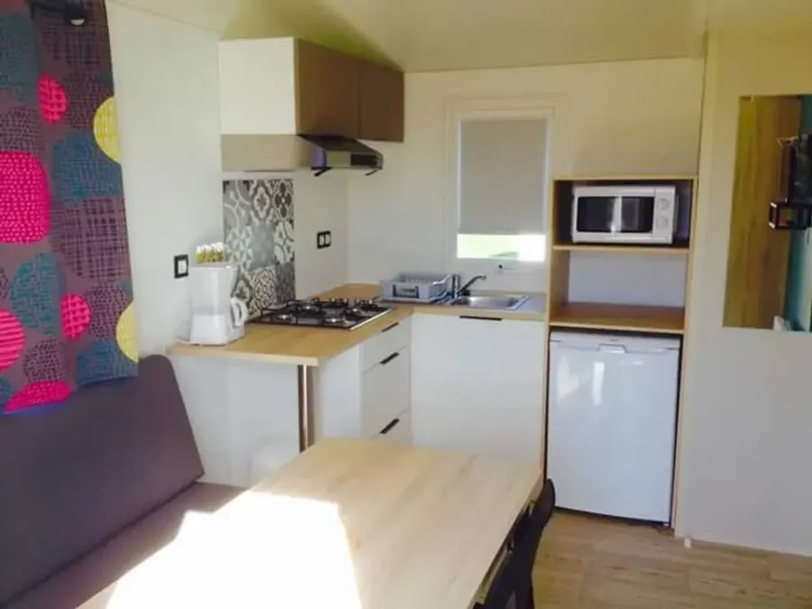 Camping Lizoé - Entre pierres et mer – FRANKRIJK – foto 5