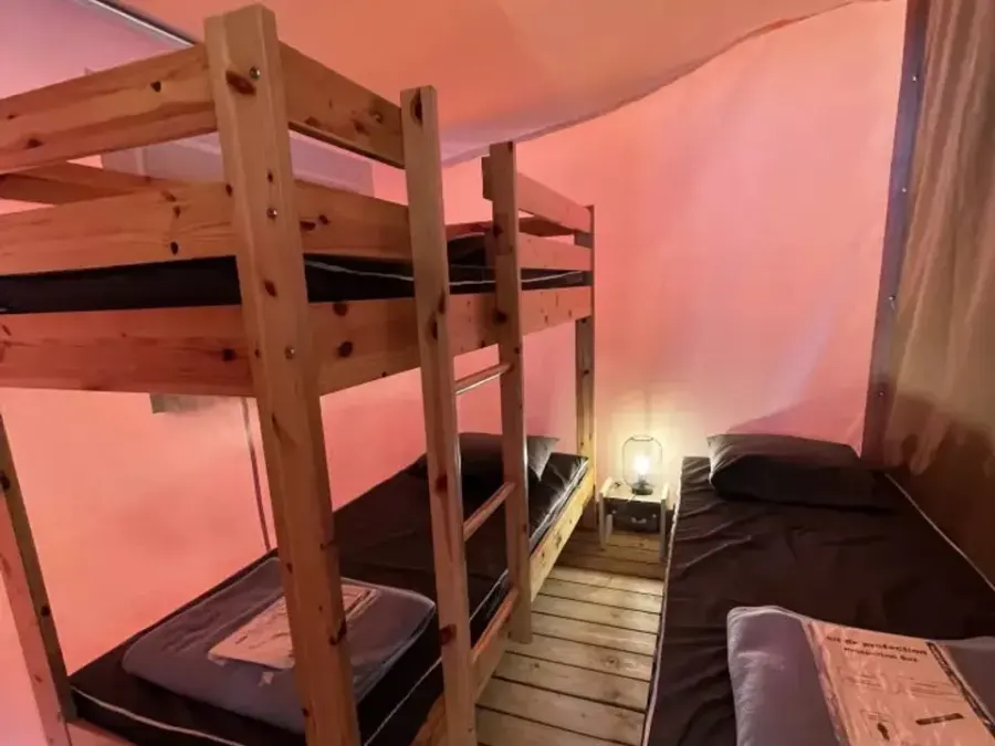 Camping maeva Escapades La Parée du Both – FRANKRIJK – foto 3