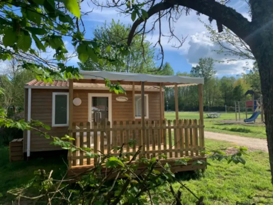 Camping Parc des Joumiers – FRANKRIJK – foto 2