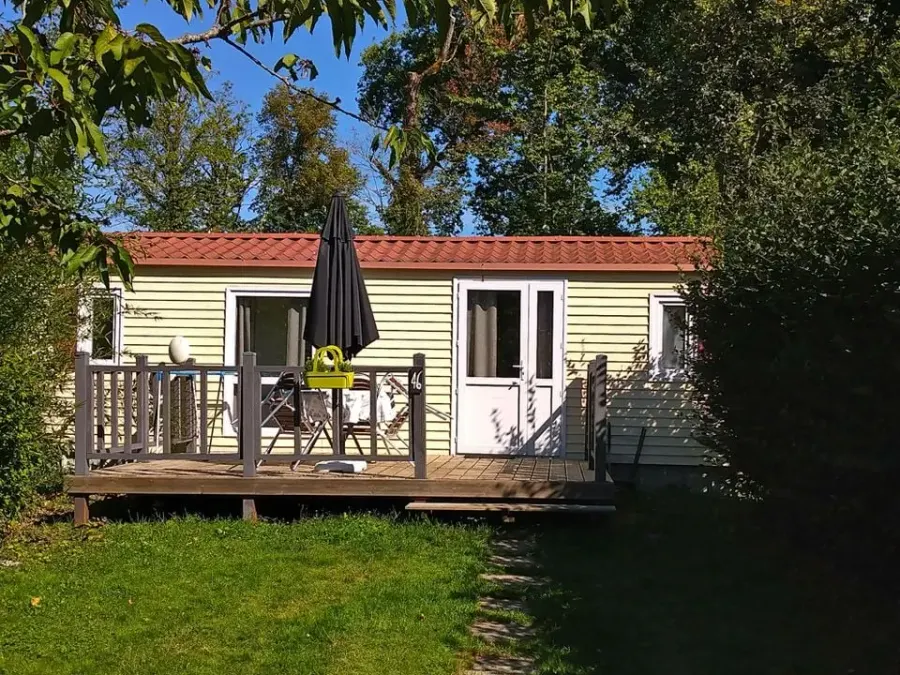Camping Vert Auxois – FRANKRIJK – foto 1
