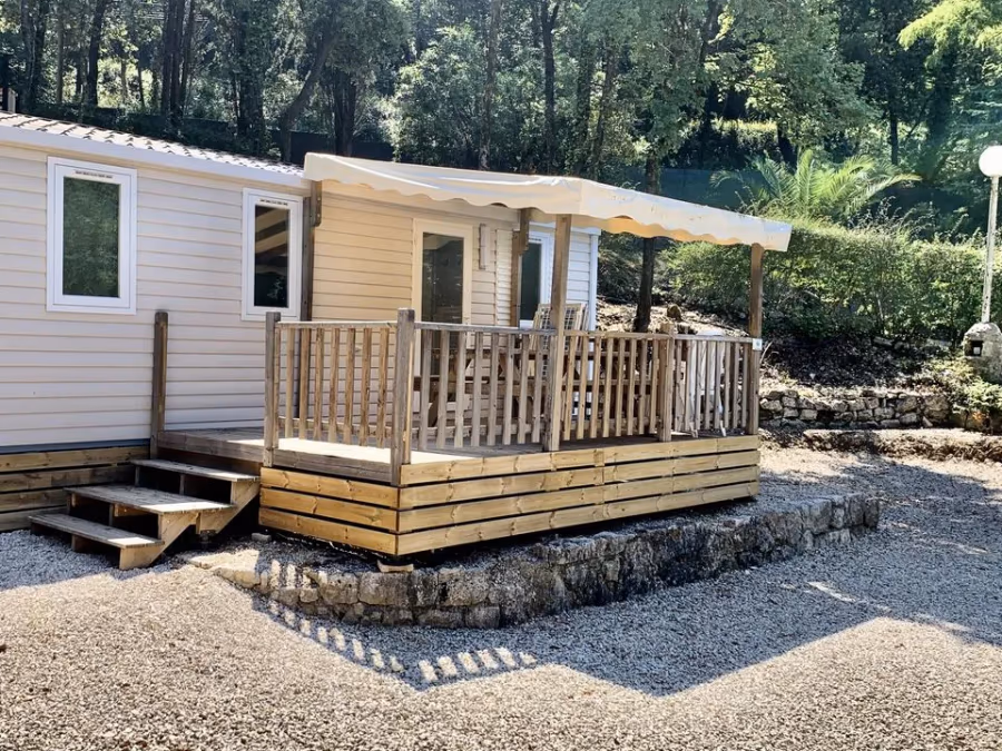 Camping Au Vallon Rouge – FRANKRIJK