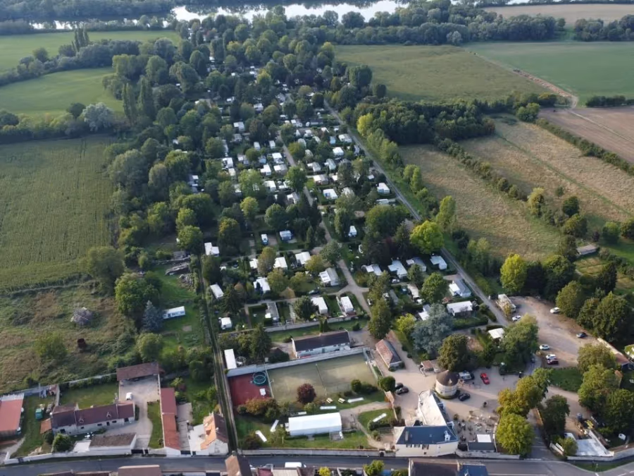 Camping Chateau de Bouafles – FRANKRIJK
