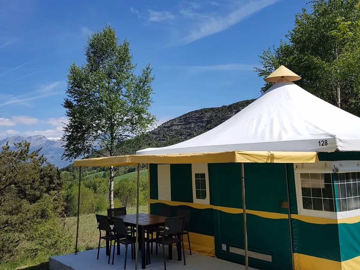 Camping La Pierre de L'Aigle – vakantie Frankrijk