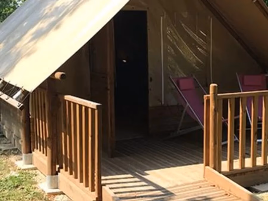 Camping Le Nid du Parc – FRANKRIJK