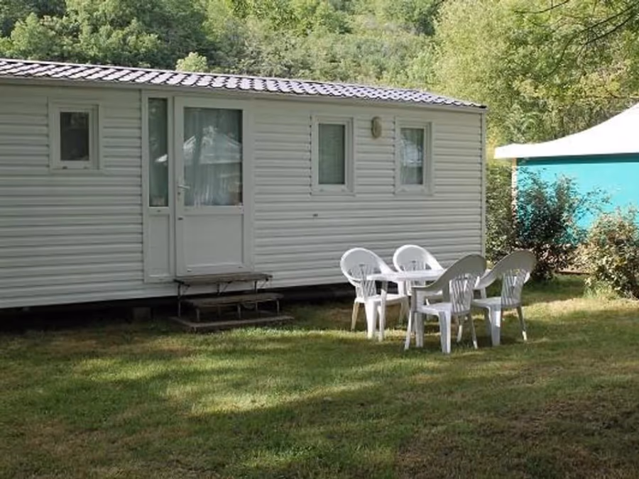 Camping Le Plan d'eau St Charles – FRANKRIJK