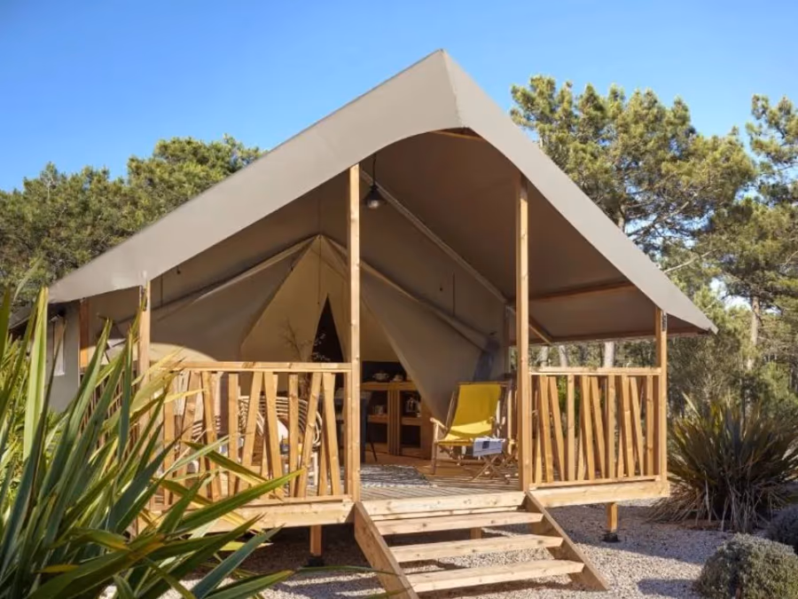 Camping Le Vallon aux Merlettes – FRANKRIJK