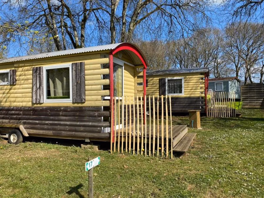 Camping Les Cigales - Ciela Village – FRANKRIJK