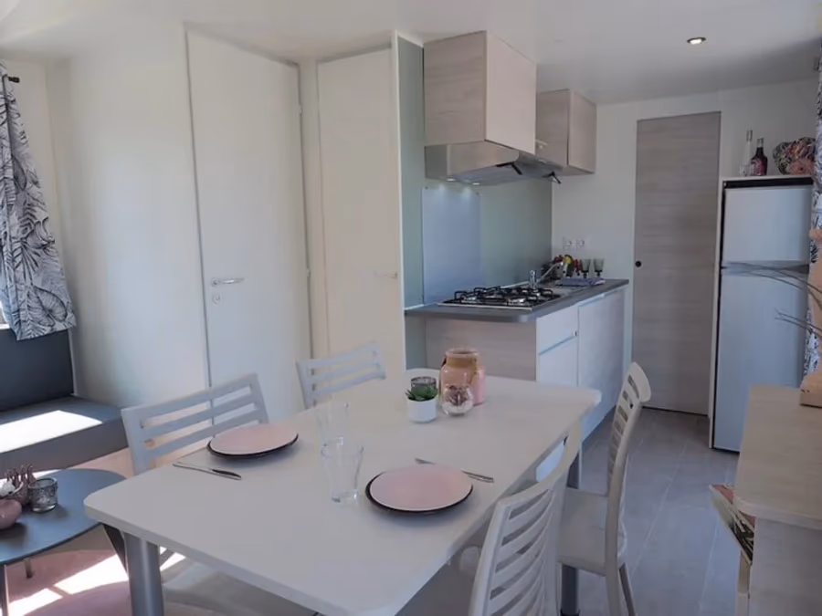 Camping Paradis - Albret – FRANKRIJK