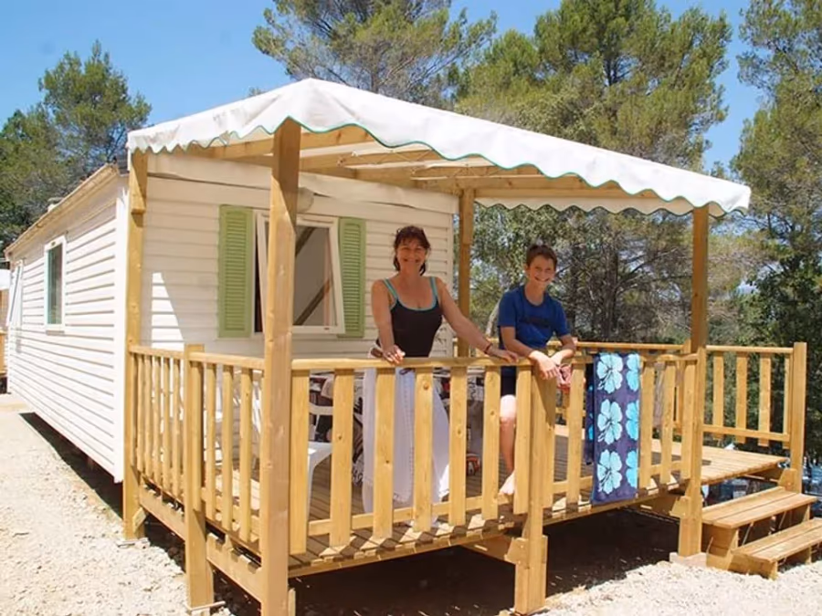 Camping Paradis - Le Ruou – FRANKRIJK