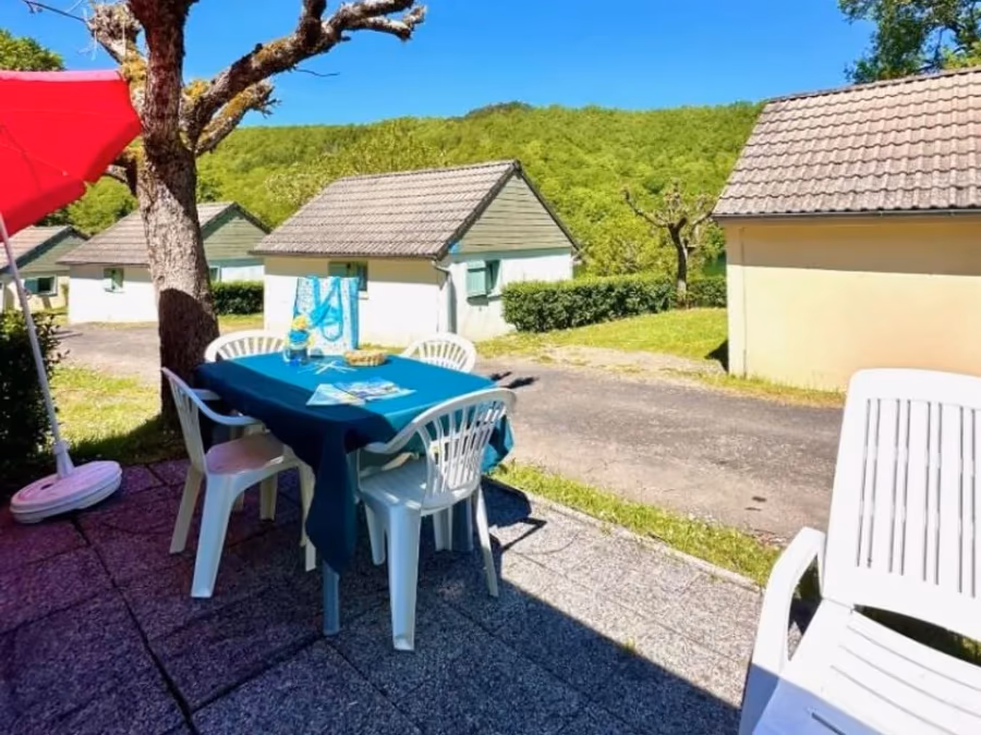Camping Paradis - Village De Vacances La Gineste – FRANKRIJK
