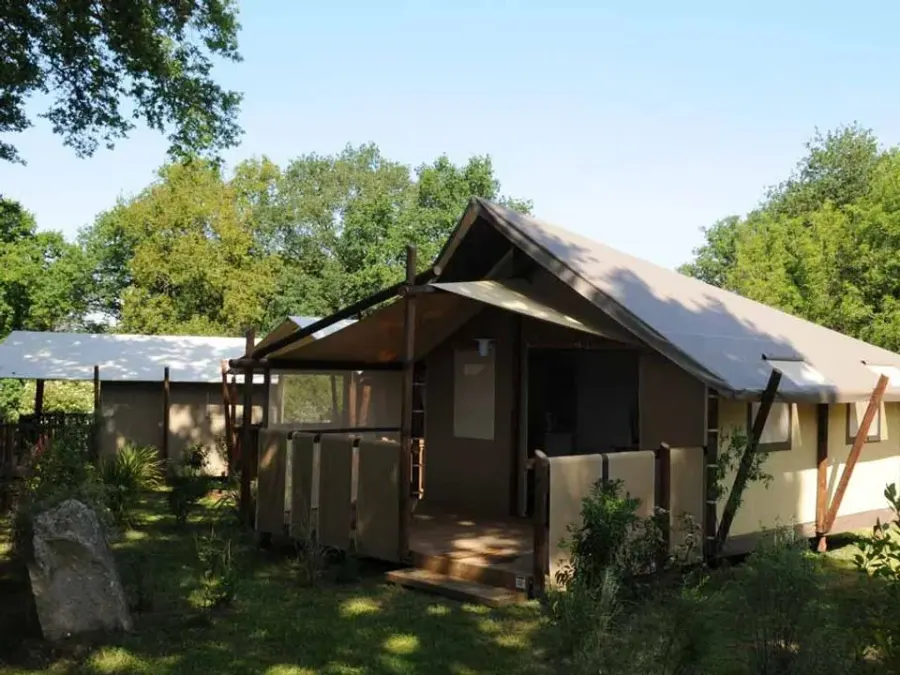 Flower Camping La Blanche Hermine – FRANKRIJK – foto 1