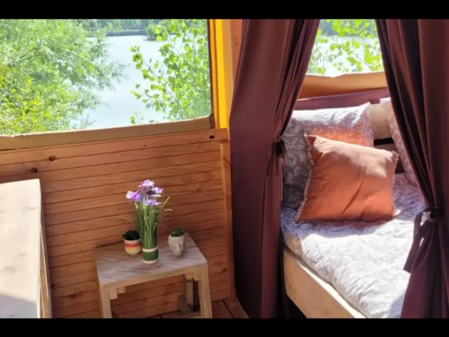 Flower Camping La Hallerais – FRANKRIJK – foto 2