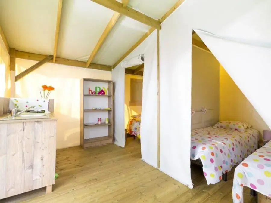 Flower Camping l'Air du Lac – FRANKRIJK – foto 5