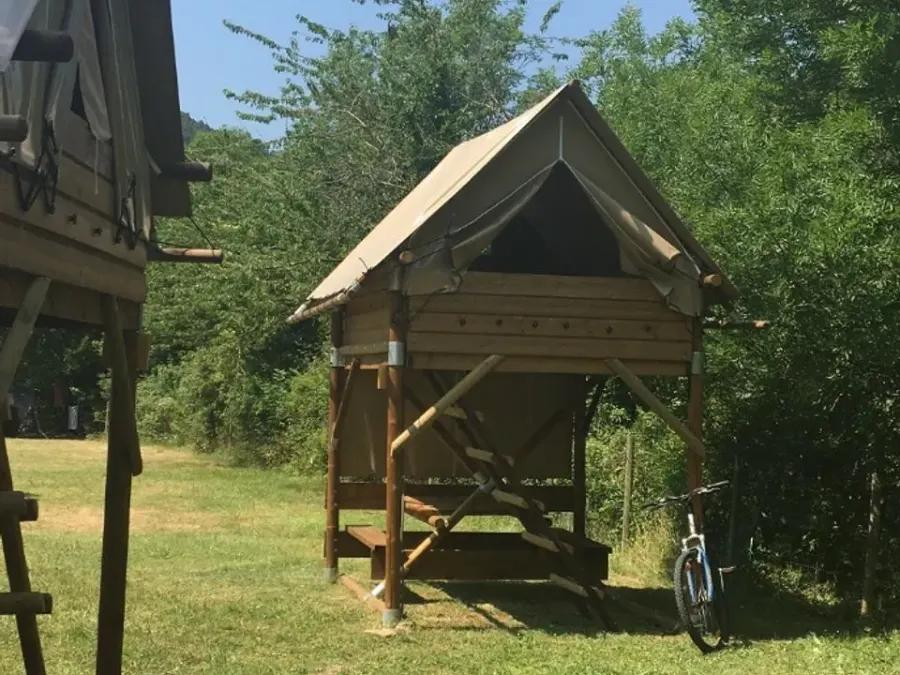 Flower Camping Le Mas de Champel – FRANKRIJK – foto 1