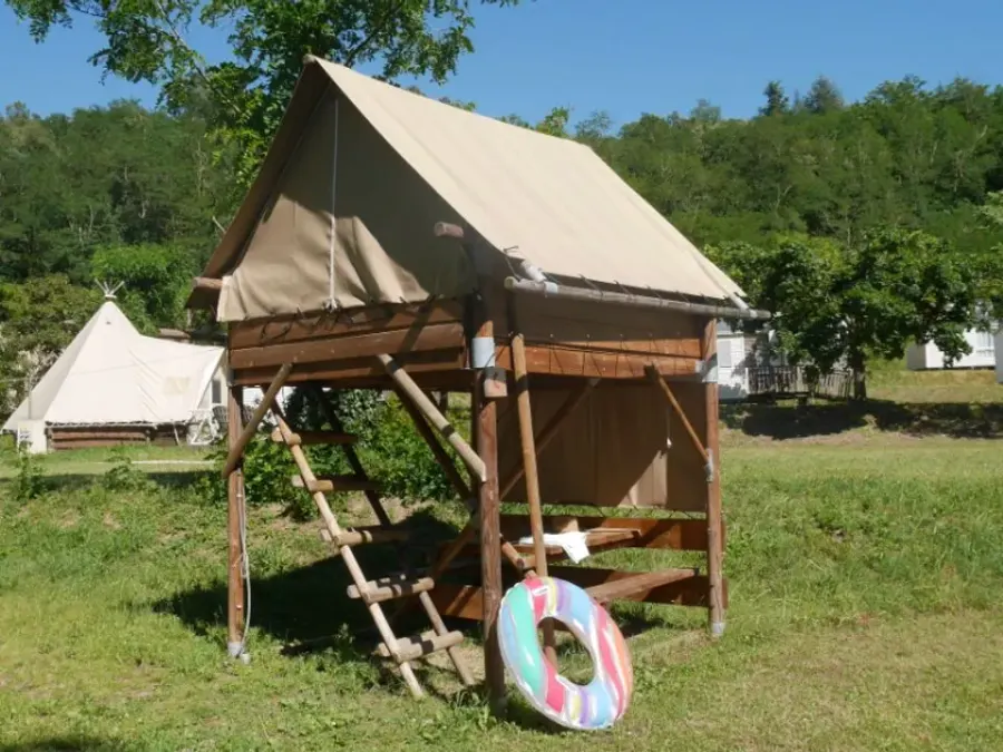 Flower Camping Le Mas de Champel – FRANKRIJK – foto 2