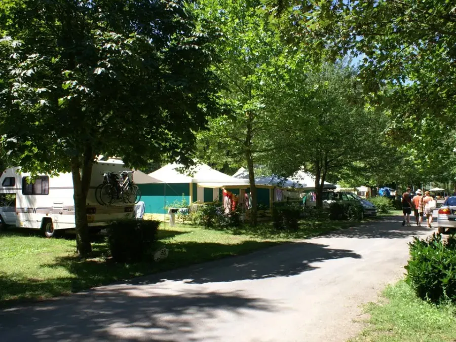 Flower Camping Le Pont du Tarn – FRANKRIJK – foto 6