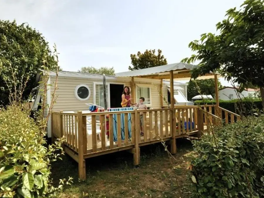 Flower Camping Les Ilates – FRANKRIJK – foto 5