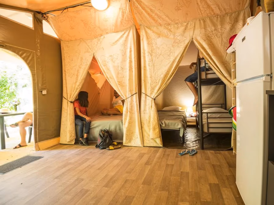 Flower Camping Le Saint Michelet – FRANKRIJK
