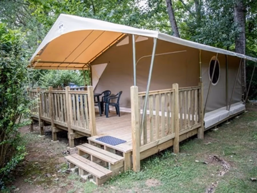 Flower Camping Le Tiradou – FRANKRIJK
