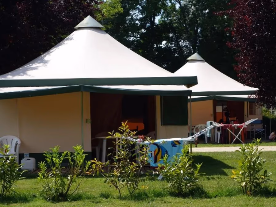 Flower Camping Les Granges – FRANKRIJK