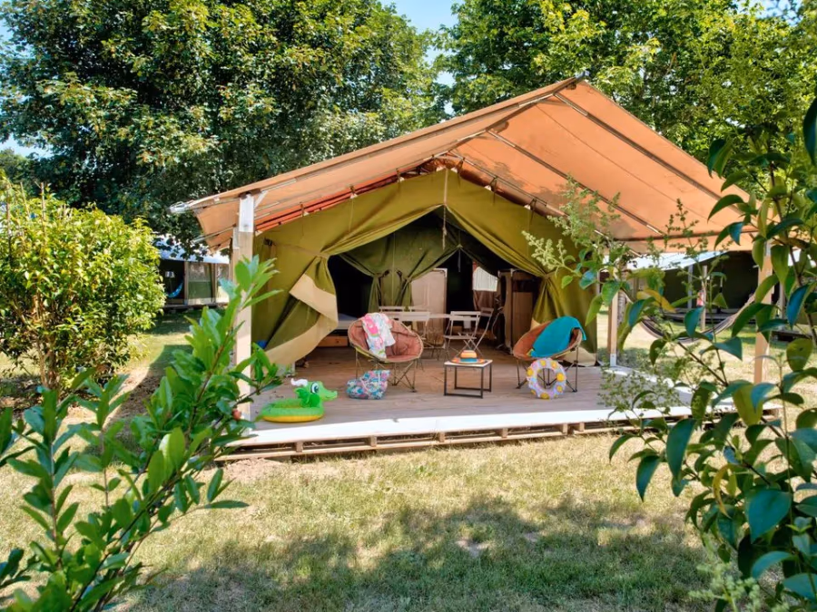 Flower Camping Les Ondines – FRANKRIJK