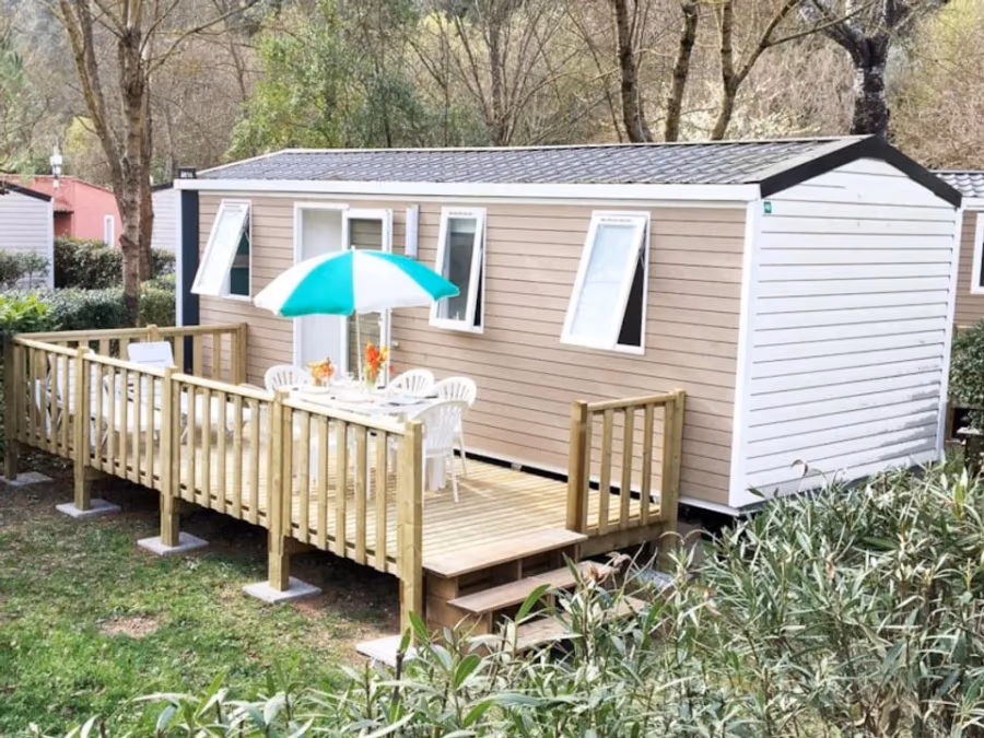 Flower Camping Les Tomasses – FRANKRIJK