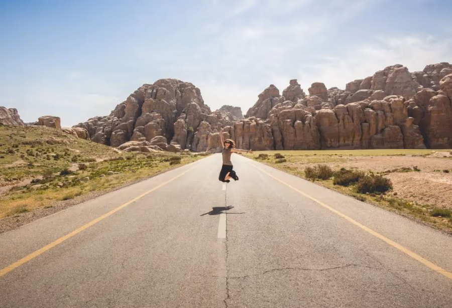 Fly Drive Grotten, Woestijnen en Zandkastelen – Jordanië
