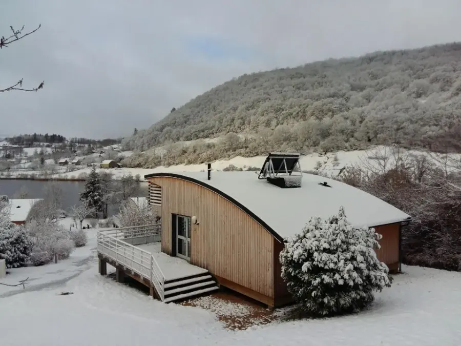 Village vacances du Lac de Menet – FRANKRIJK – foto 3